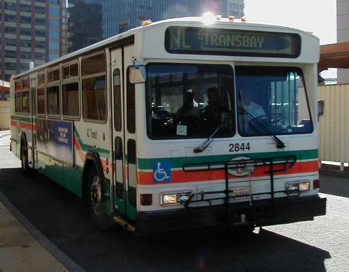 AC Transit Gillig Phantom 2844